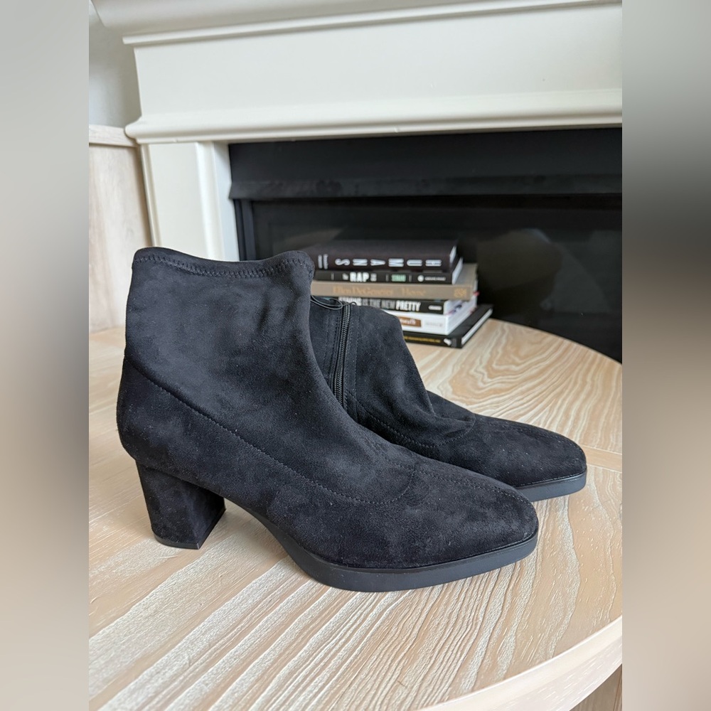 American Exchange|Black Ankle Booties,faux suede,slip on-NWT In size 11•••staple